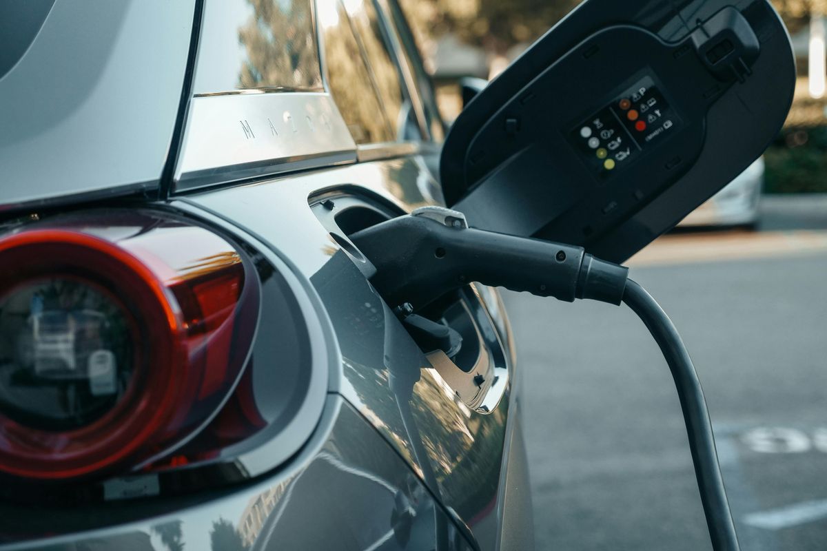 Bos Astra Ungkap Strategi Persaingan Mobil Listrik Nasional