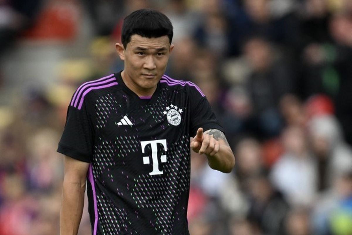 Kim Min-jae Diincar Chelsea & Tottenham: Berapa Harga Transfer Sang Bek Andal?