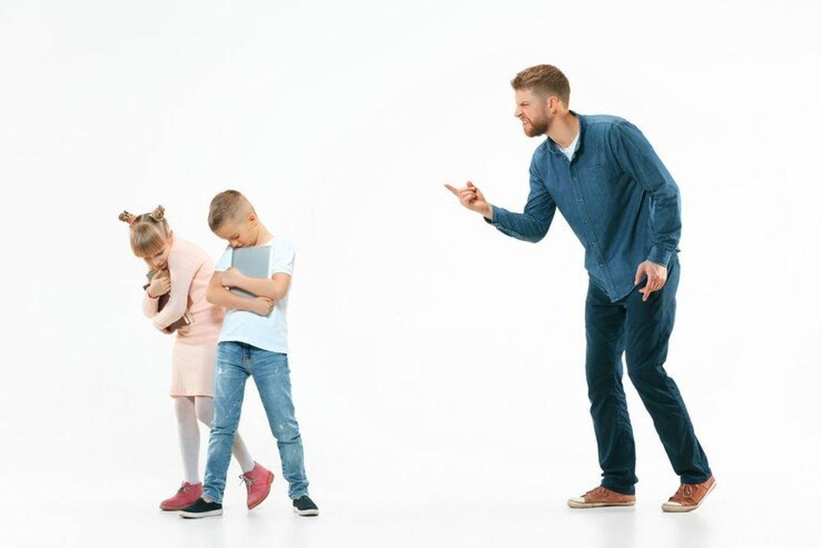 5 Ciri Parenting VOC yang Harus Dihindari Menurut Psikolog – Cek Sekarang!