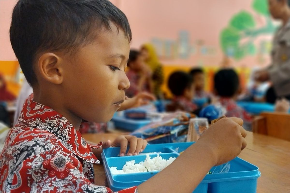 MBG Siapkan 20 Juta Penerima Manfaat Menjelang HUT ke-80 RI yang Spektakuler