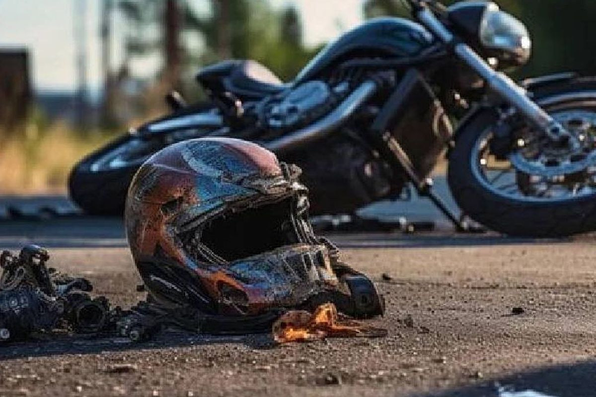 2 Motor Bertabrakan di BSD Akdiduga Melanggar Lampu Merah