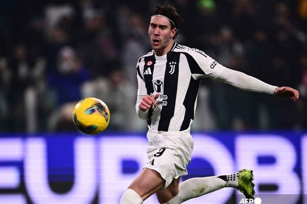 AC Milan Rela Lepas Pemain Senior untuk Rekrut Dusan Vlahovic dari Juventus