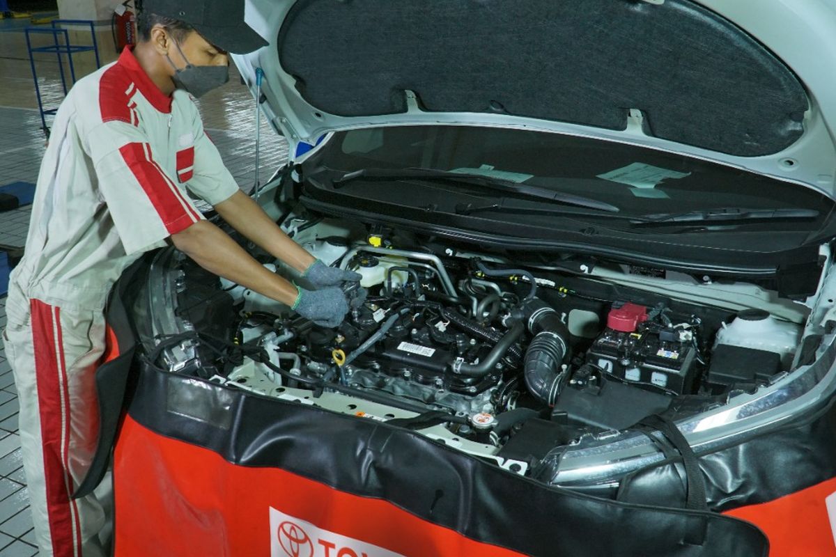 Rahasia Teknisi Bengkel yang Pengaruhi Keputusan Pembelian Mobil Anda