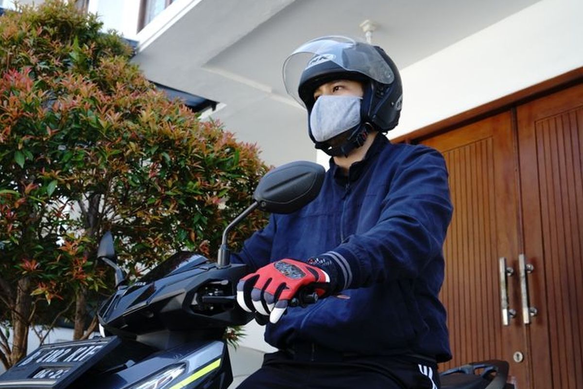 5 Kebiasaan Berbahaya Pengendara Motor yang Sering Diabaikan, Nomor 3 Paling Mematikan!