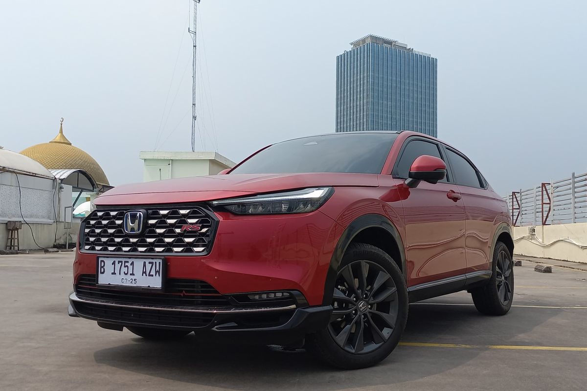 Uji Nyata Honda HR-V RS e:HEV: Performa Tangguh & Irit BBM untuk Aktivitas Sehari-hari