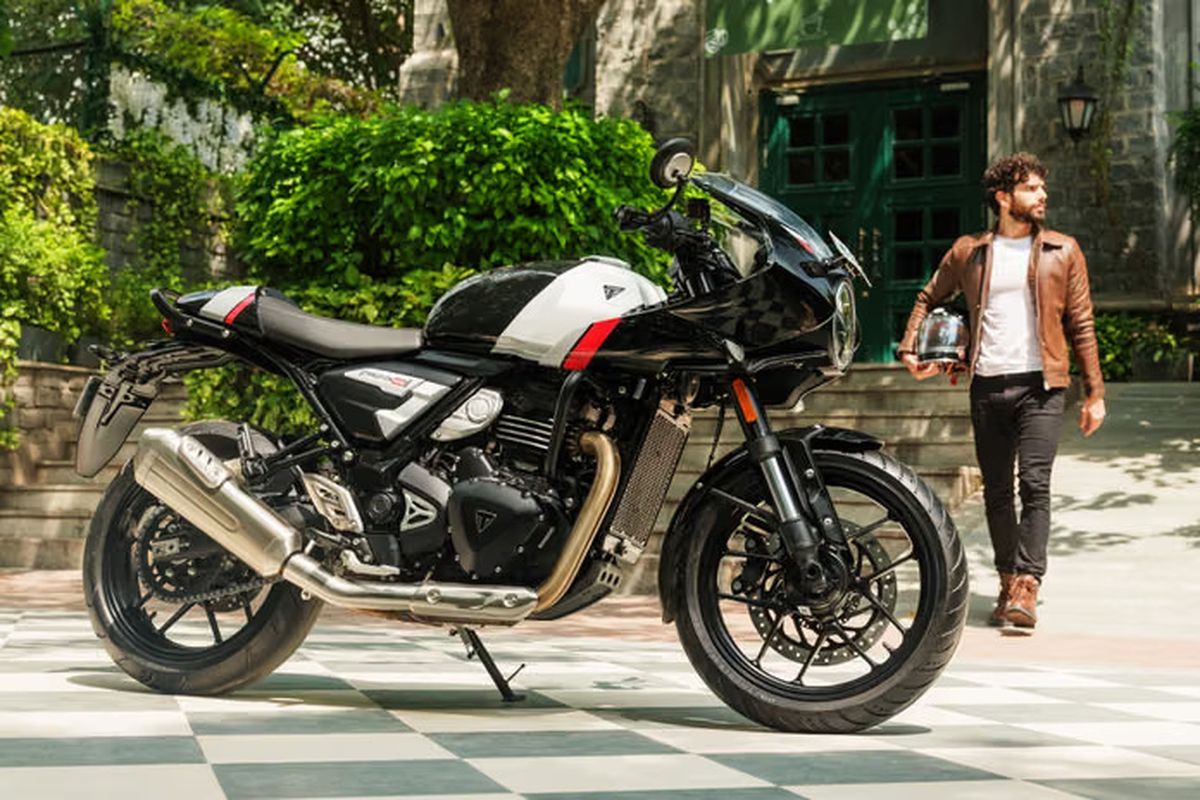 Kolaborasi Bajaj & Triumph Hadirkan Cafe Racer Keren dan Terjangkau