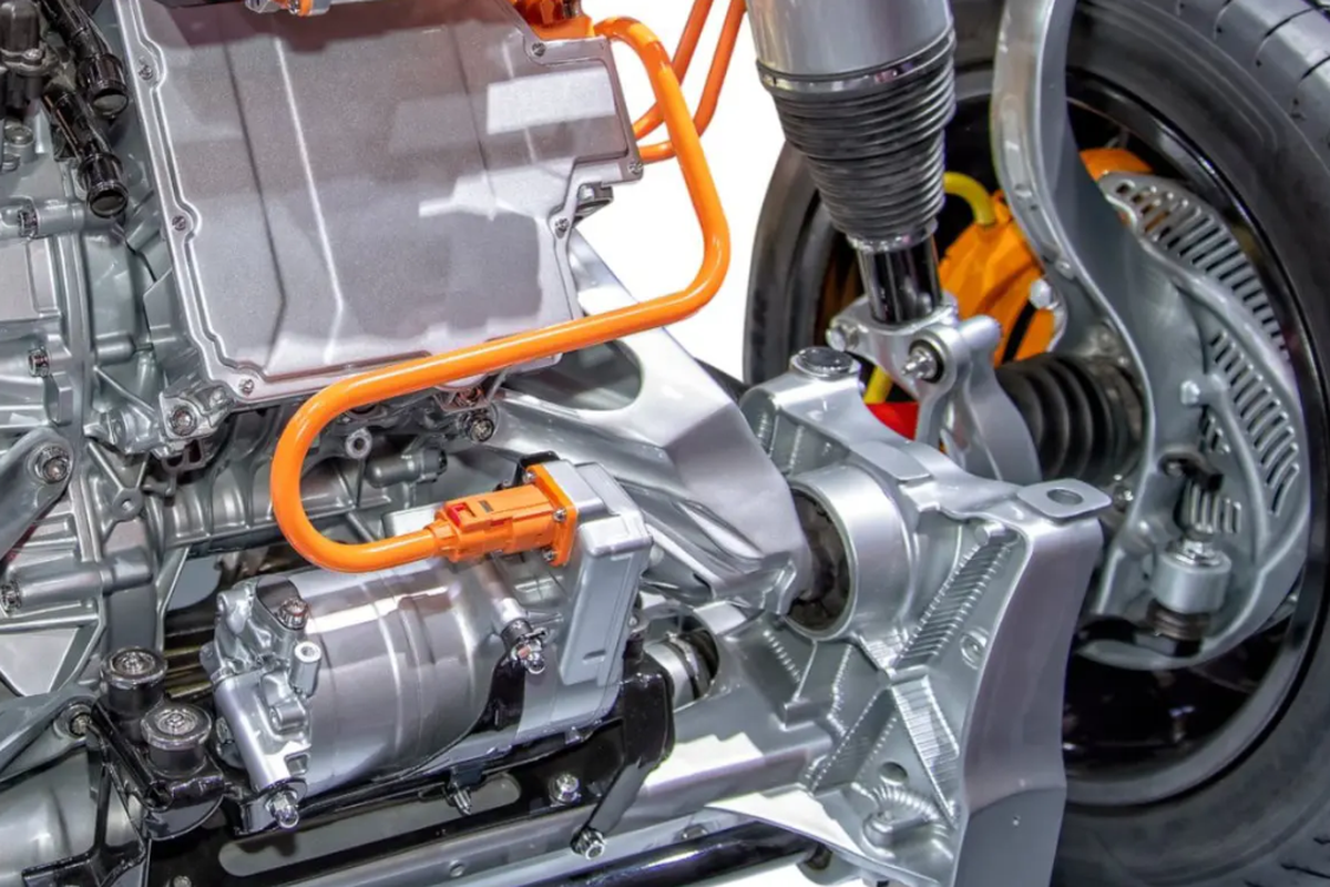 Tips Servis Rem Mobil Hybrid dengan Sistem Regeneratif yang Tepat & Aman
