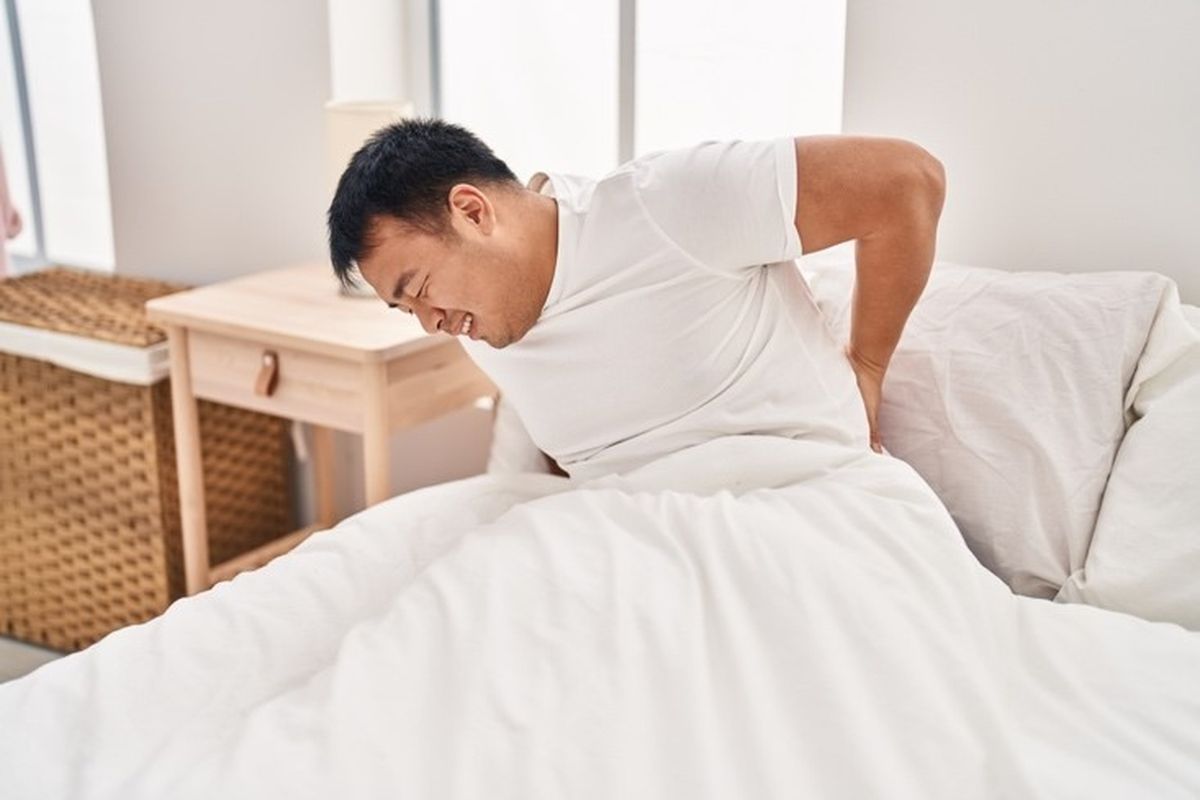 5 Penyebab Badan Pegal Usai Tidur & Solusi Ampuh untuk Tidur Nyenyak