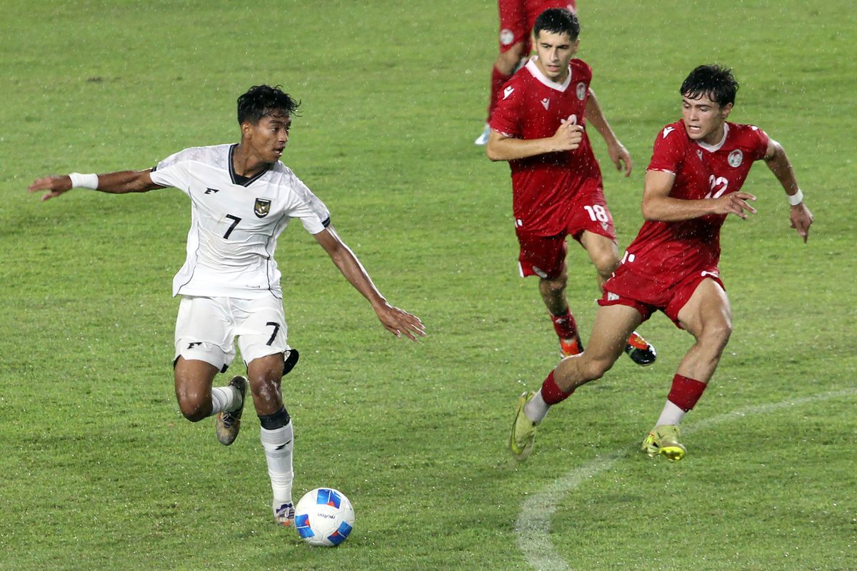 Komentar Nova Arianto Pasca Kemenangan Timnas U17 Indonesia Atas Tajikistan