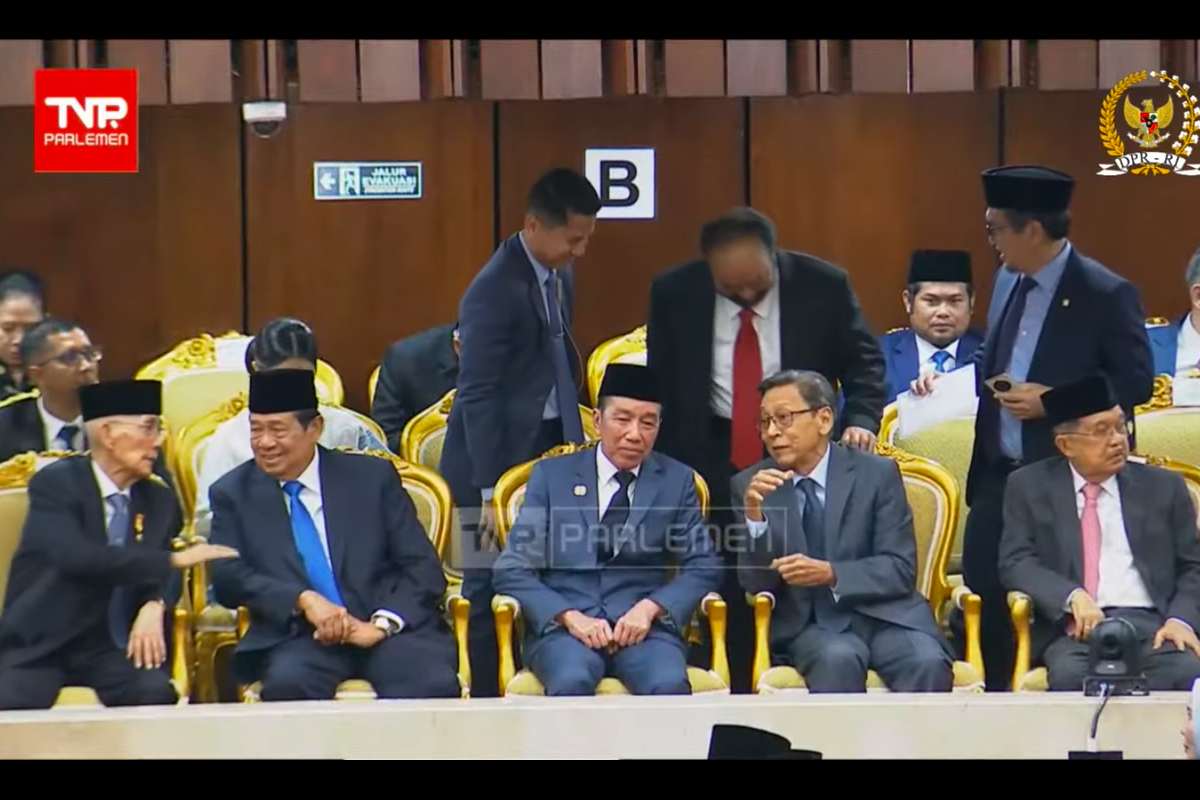 Jokowi Sandwiched SBY & Boediono di Sidang Tahunan MPR 2025: Simak Detilnya!