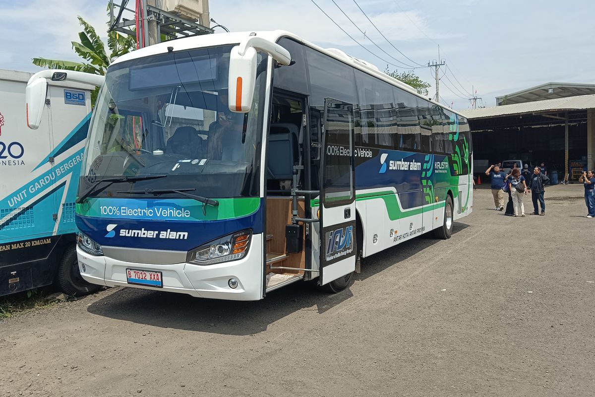 Petualangan Seru Naik Bus Listrik PO Sumber Alam Rute Bekasi-Yogyakarta