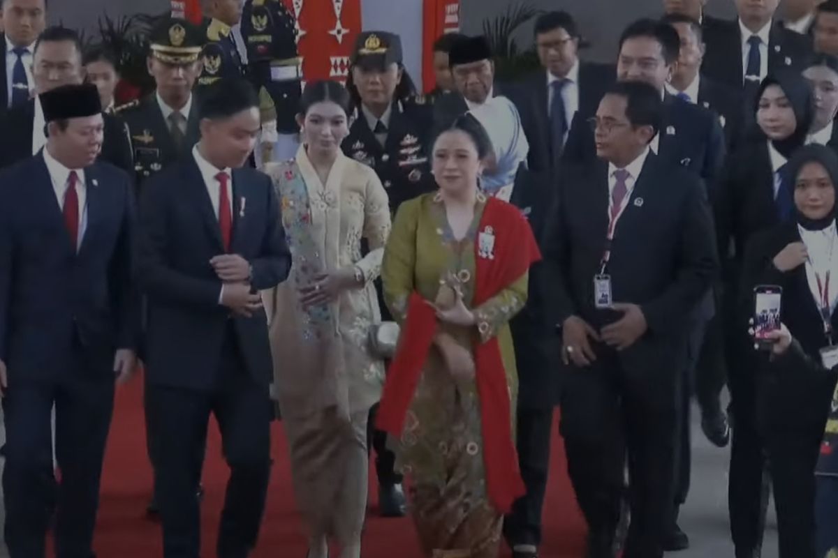 Selvi Ananda Memukau di Sidang Tahunan MPR 2025 dengan Kebaya Kuning yang Elegan