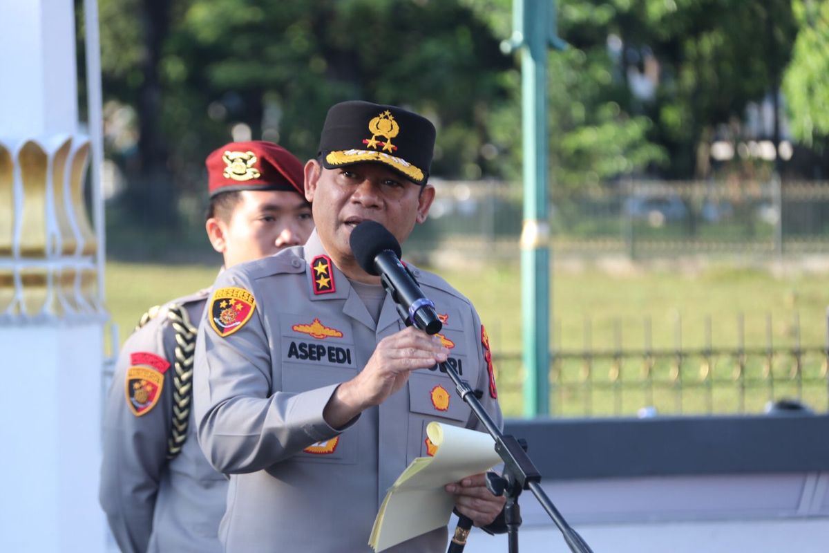 Kapolda Metro Jaya Pastikan Tak Ada Senjata Api Saat Pengamanan Demo Buruh di DPR