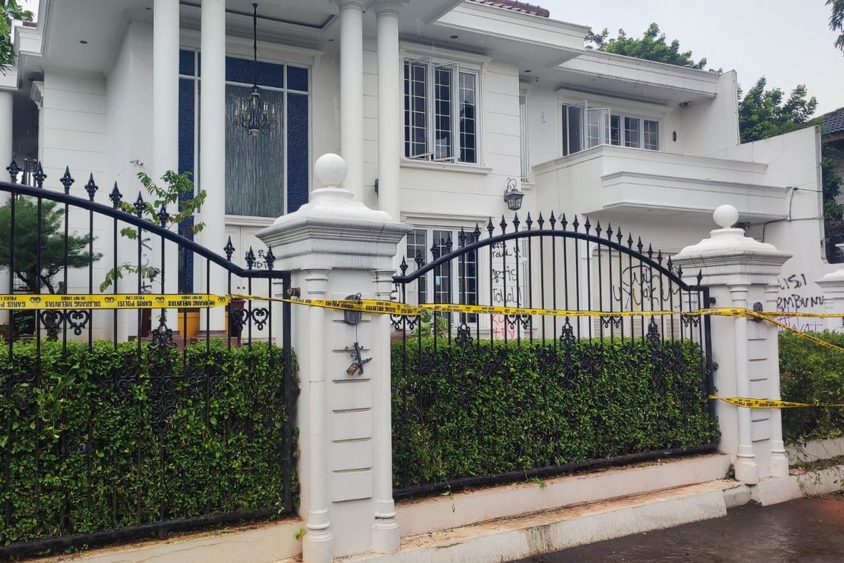 Kronologi Lengkap