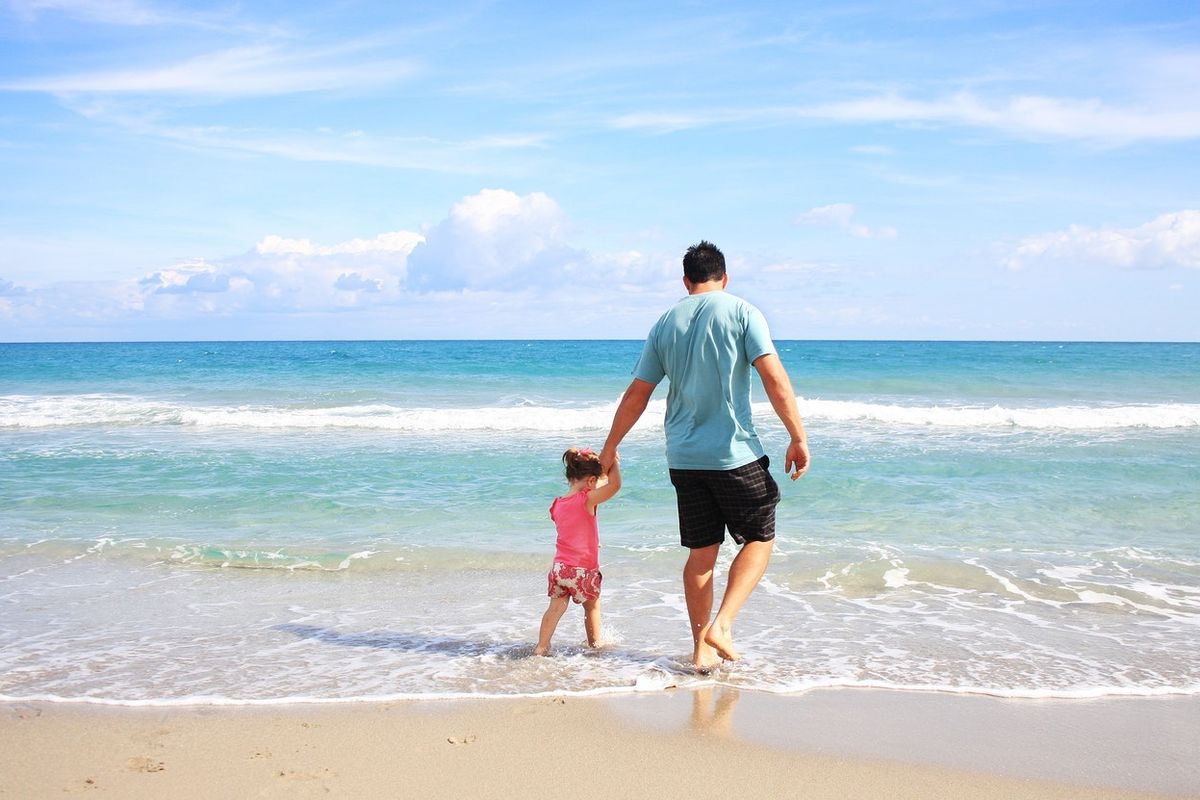 4 Tips Psikolog untuk Atasi Daddy Issues pada Anak Secara Efektif