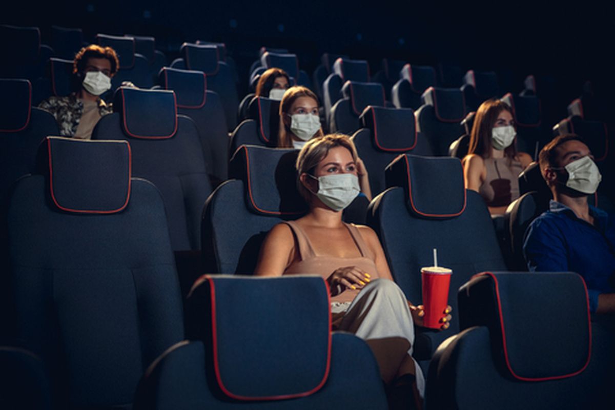 Anak Zaman Now Ogah Nonton Film? Ini Penyebab Rentang Perhatian Mereka Semakin Pendek!