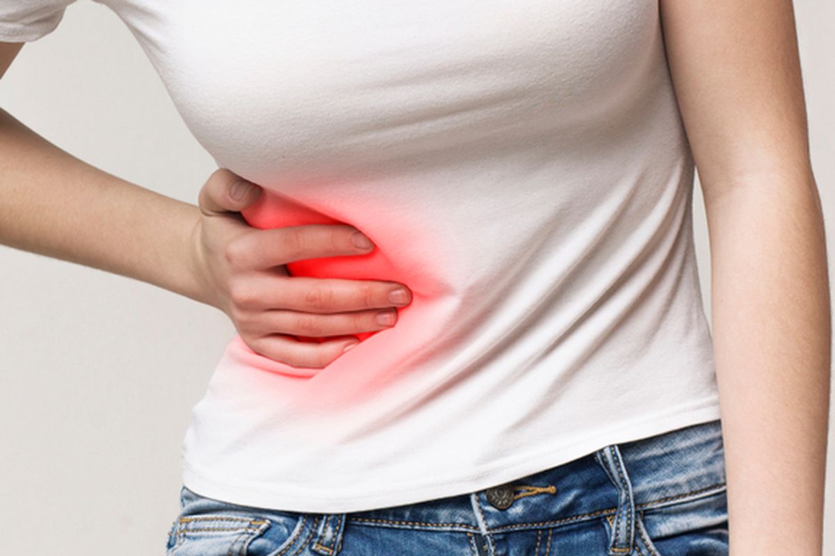 5 Kebiasaan Sepele yang Diam-diam Merusak Kesehatan Usus Anda!