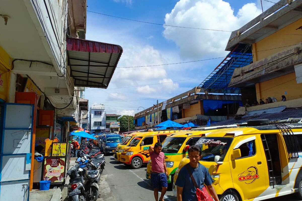 Transportasi Umum Terabaikan Akibat Penyimpangan Dana Pajak Kendaraan