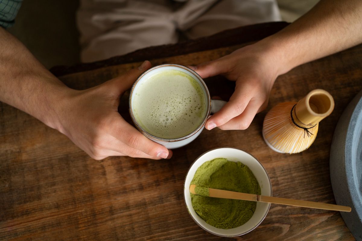 5 Minuman Penghilang Stres yang Wajib Dicoba, Termasuk Susu Hangat!