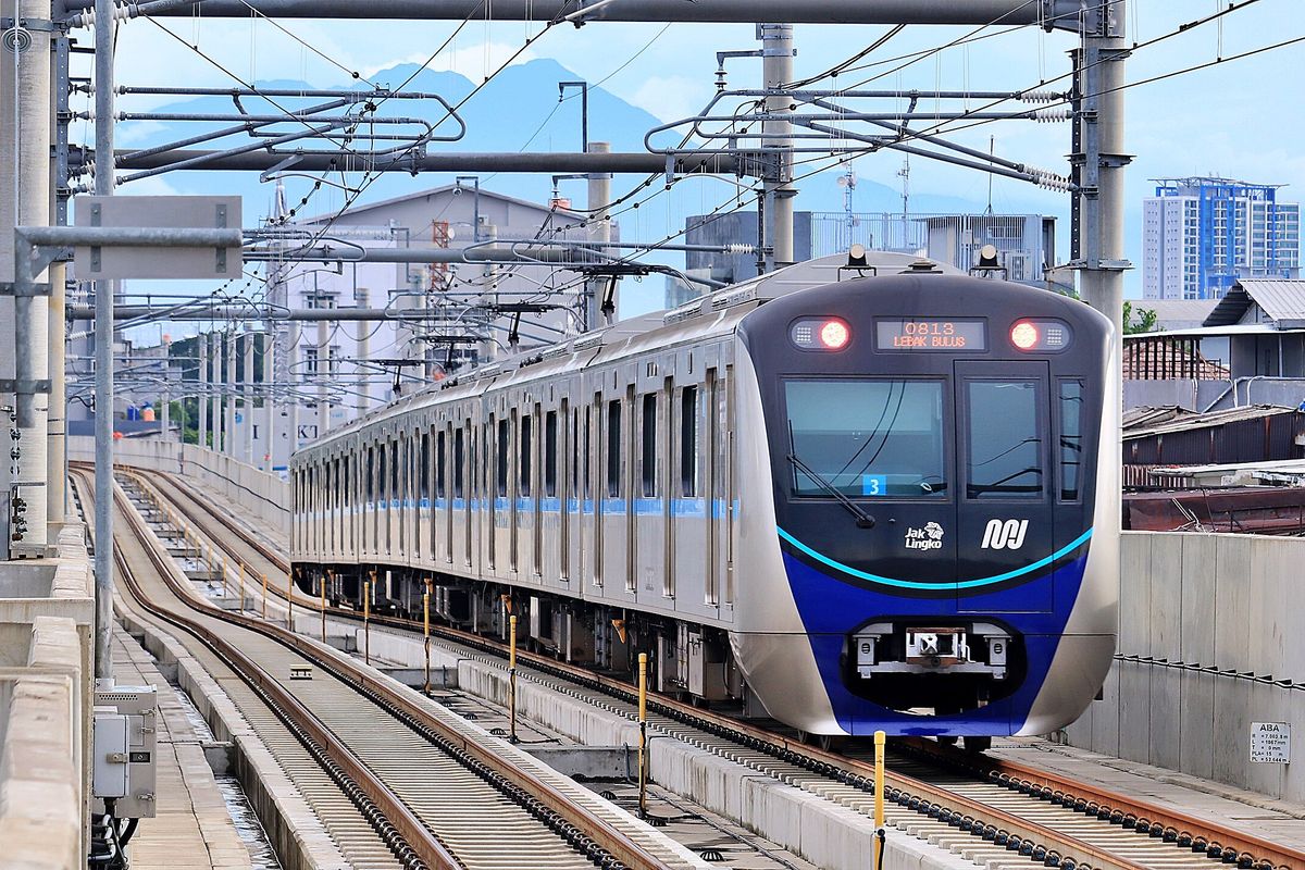 Semua Stasiun Beroperasi Normal, Waspadai Pembatasan di Beberapa Pintu Masuk!