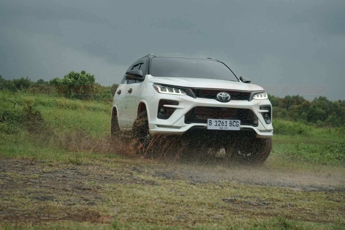 Diskon Fantastis Toyota Fortuner 2.8 di September 2025 – Hemat Jutaan Rupiah!