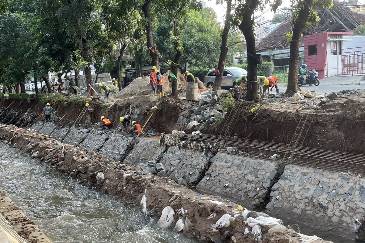 Waspada! Jalan di Sekitar Pospol Citayam Ditutup, Cari Rute Alternatif