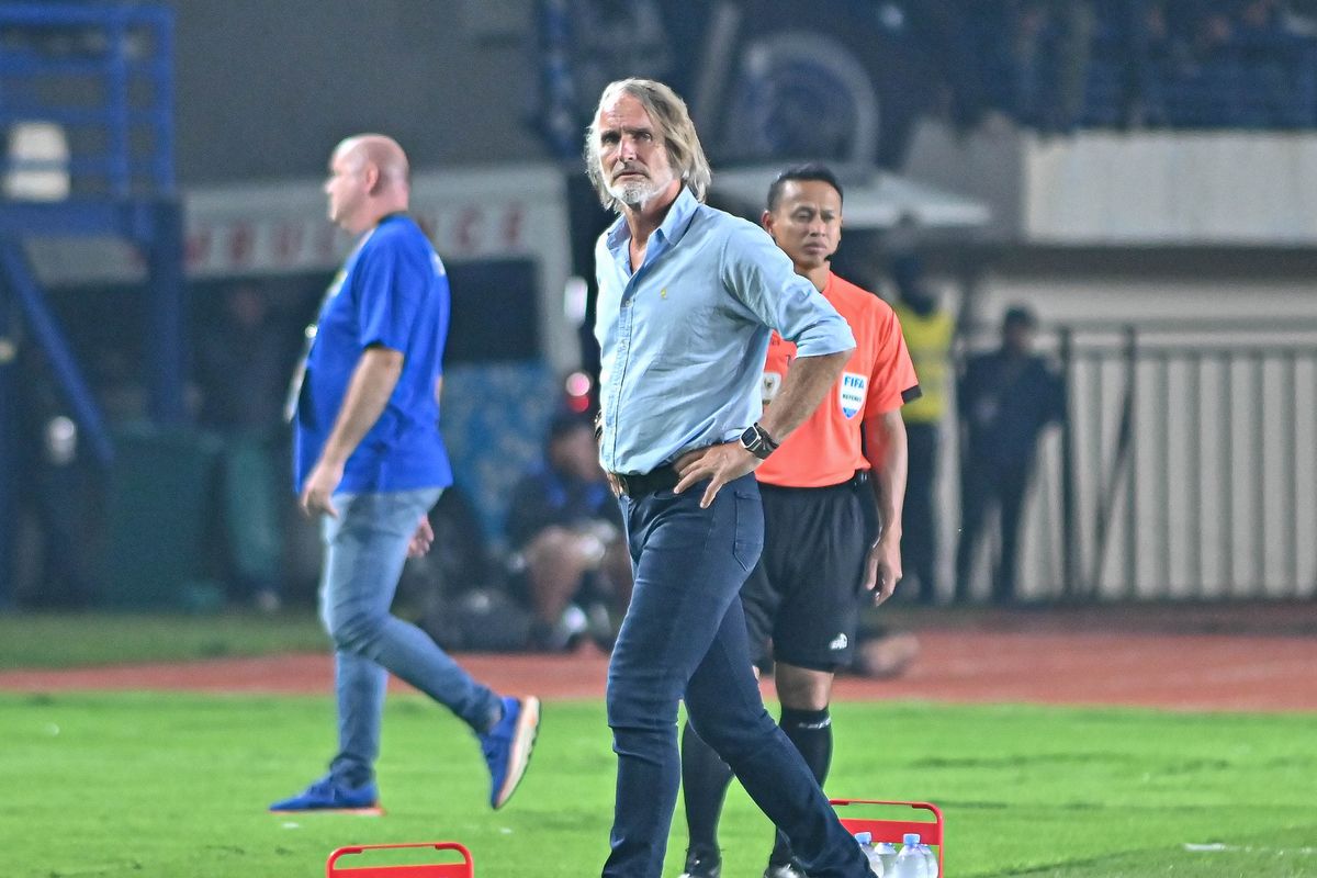 Bruno Gagalkan Kemenangan Dewa United, Persebaya Tahan Imbang 1-1 Lewat Penalti