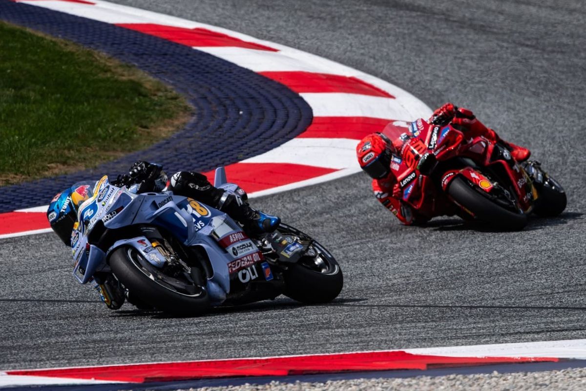 Alex Marquez Nyaris Menang, Tersungkur di Detik Terakhir Sprint Race MotoGP Catalan 2025!