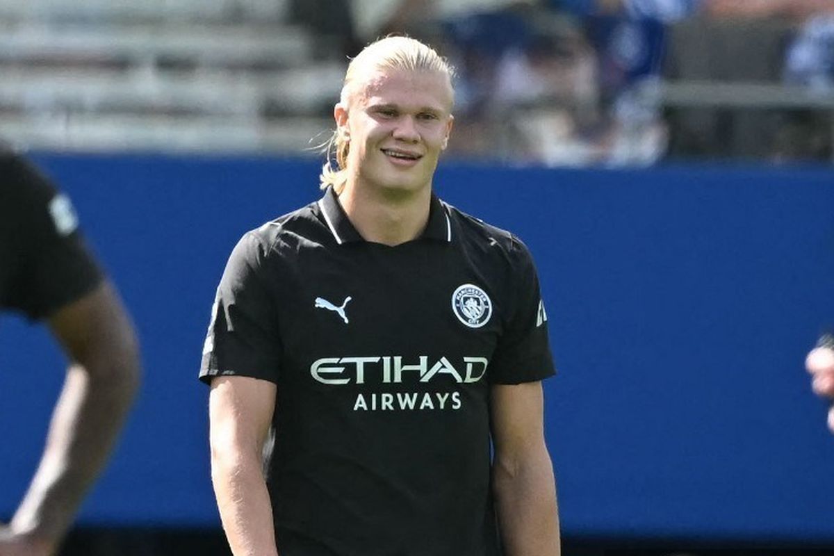 Haaland Pecahkan Rekor Shearer & Van Nistelrooy, Brighton Kalahkan Man City 2-1