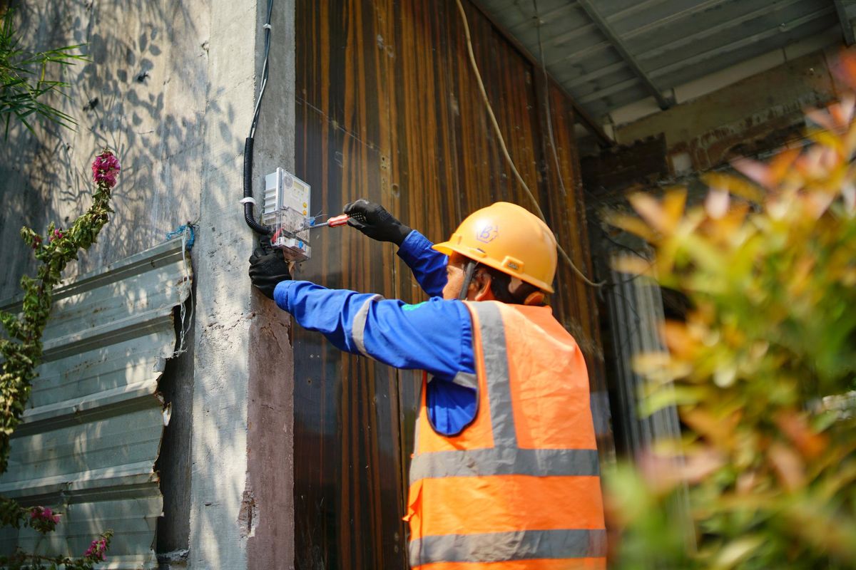 Manfaatkan Diskon Tambah Daya PLN untuk Pasang Home Charging Mobil Listrik Lebih Hemat