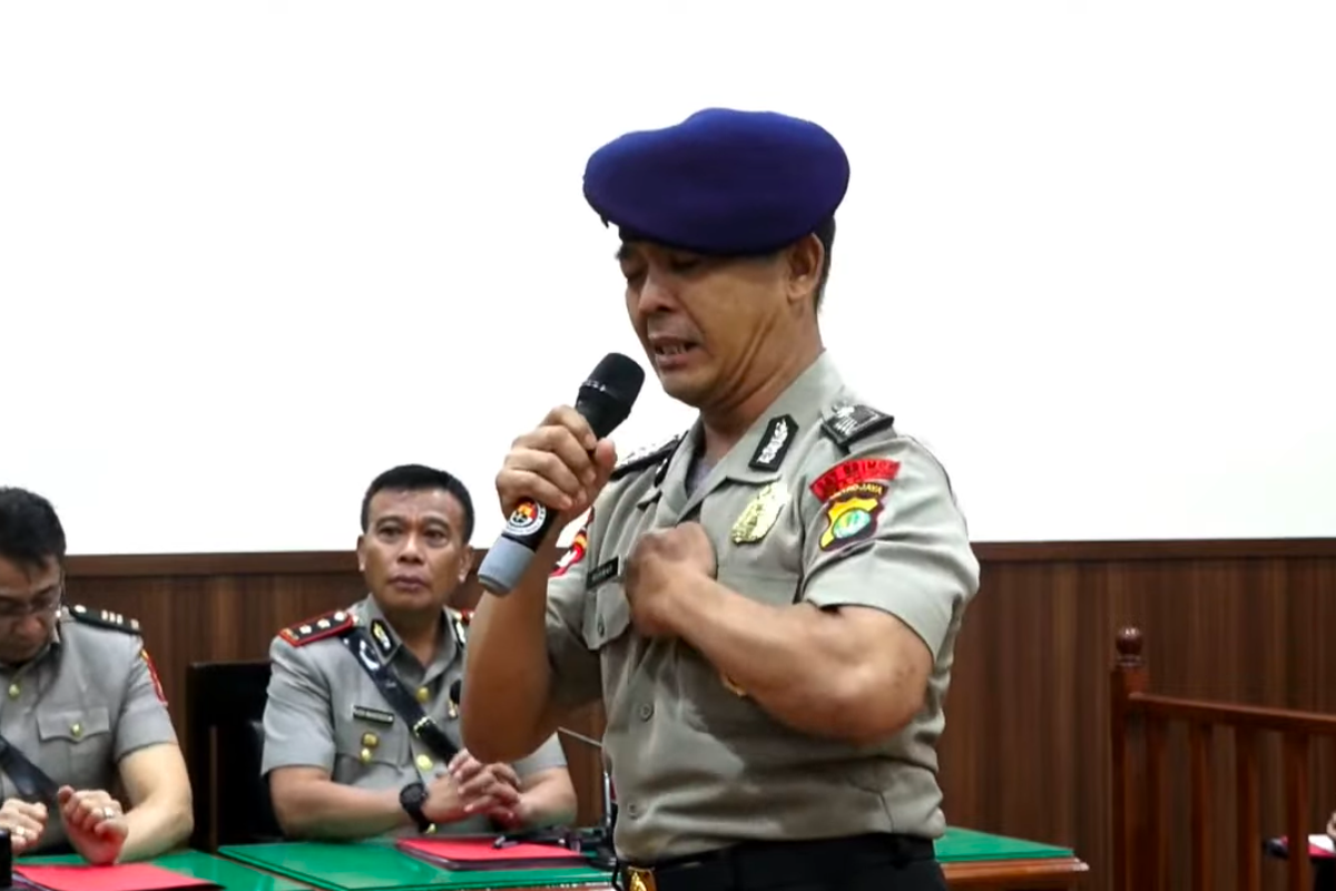 Affan Menangis dan Memukul Dada di Sidang, Serukan ‘Jiwa Kami Tribrata’ – Simak Kisahnya!