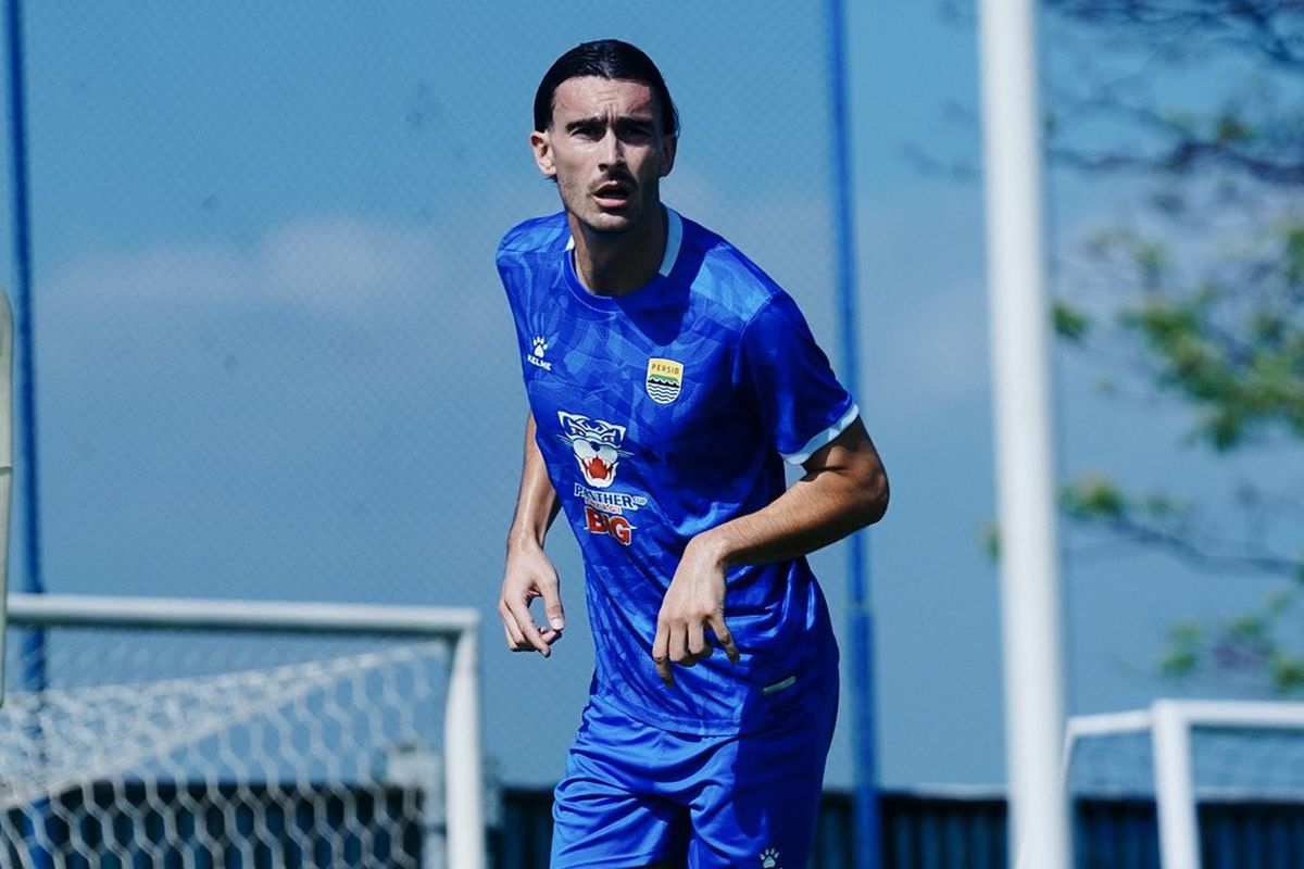 Strategi Pelatih Persib untuk Andrew Jung dan Duo Bomber Brasil yang Bikin Penasaran