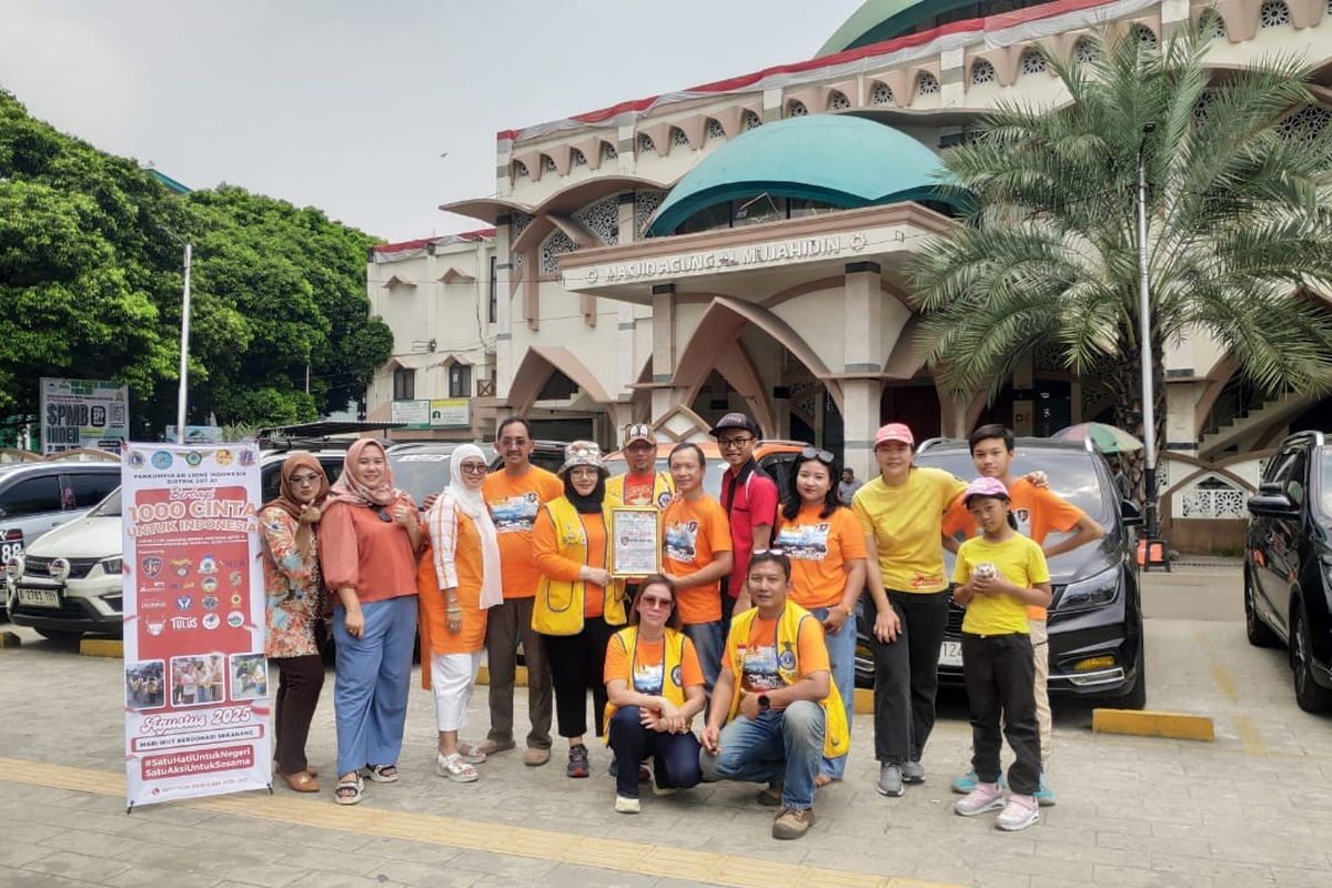 Komunitas Wuling Rayakan HUT ke-7 dengan Aksi Sosial Jumat Berbagi