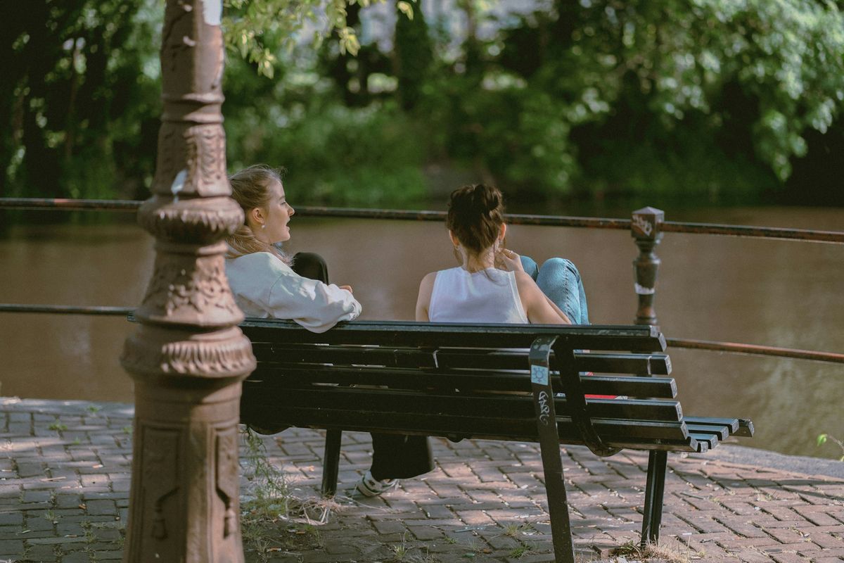 Mengenal Kepribadian Unik yang Beda dari Introvert dan Ekstrovert