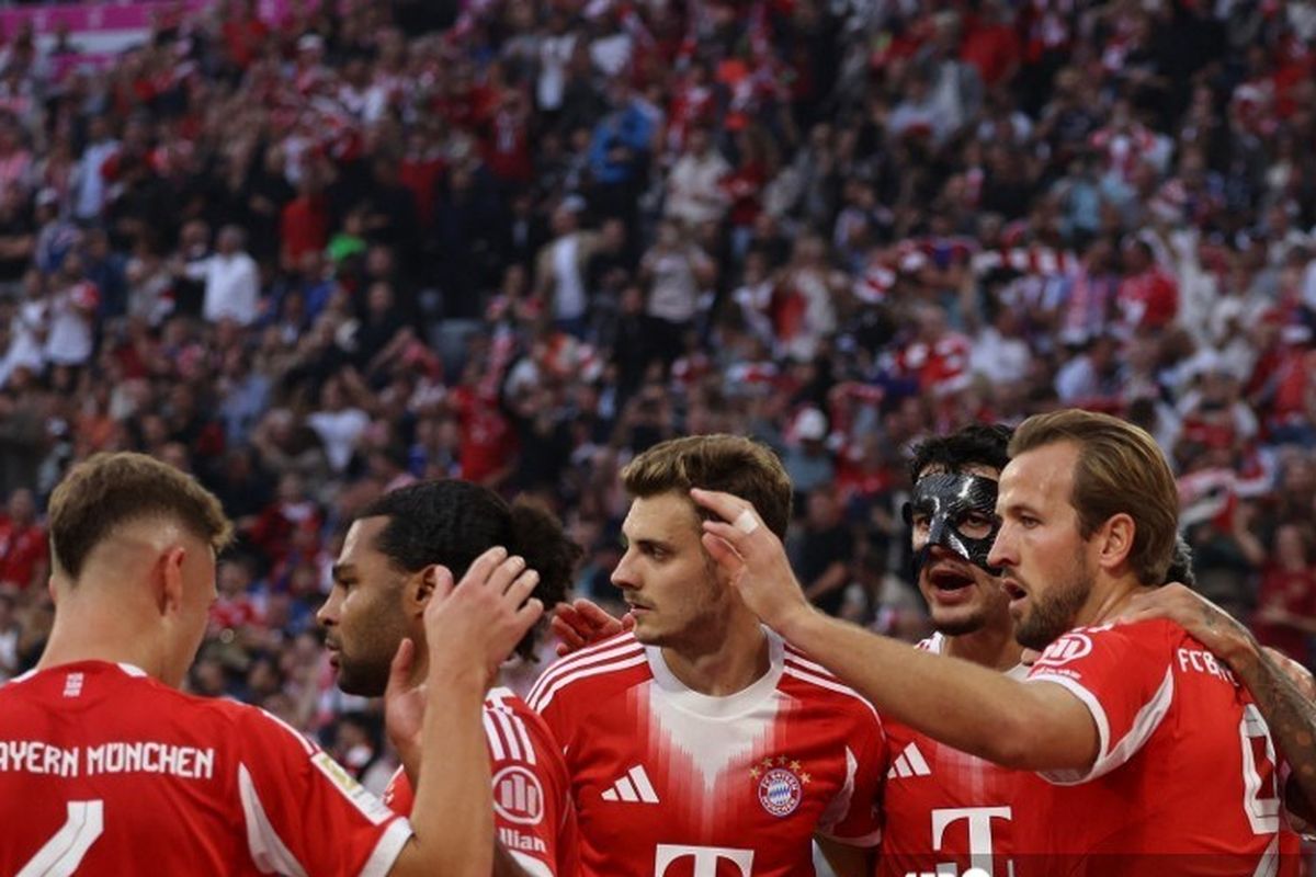 Bayern Munich Hancurkan Hamburg 5-0, Luis Diaz Cetak Rekor Menakjubkan!