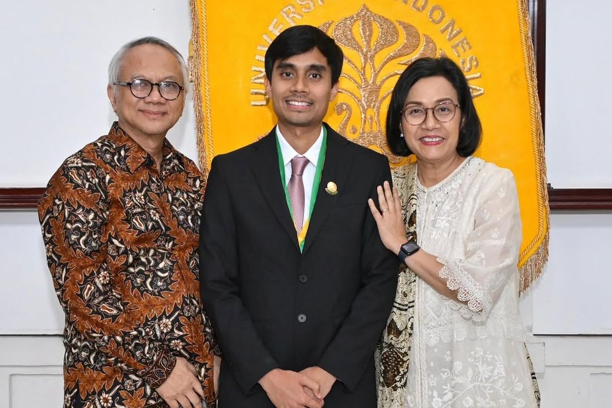 Kombinasi Tunik & Batik yang Memukau
