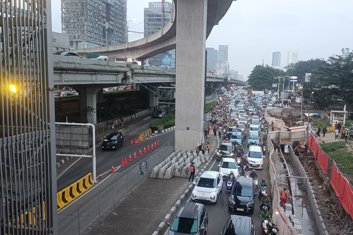 Kendaraan Bisa Lewat Tol Gratis!
