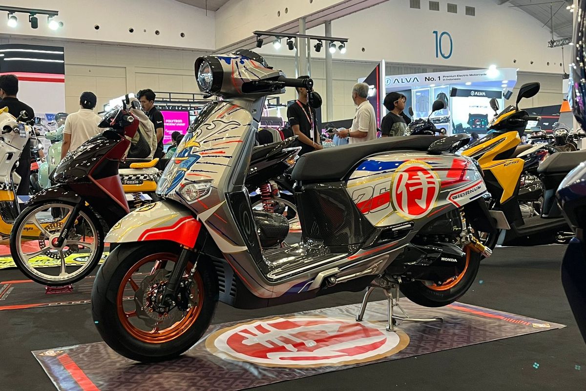 Transformasi Keren Honda Giorno dengan Tema Helm Balap Pedrosa Shogun