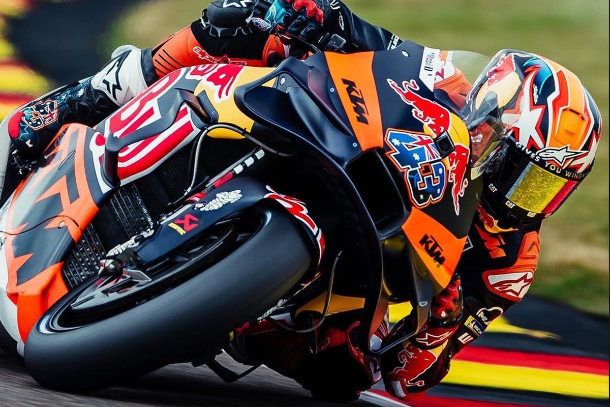 Miller, Zarco, dan Mir Terlibat Insiden Seru di Sirkuit!