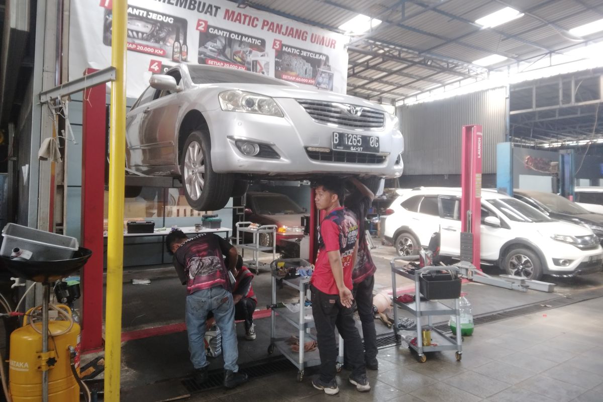 5 Penyebab Mobil Matik Lelet Meski Sudah Digeber – Solusi Efektif!