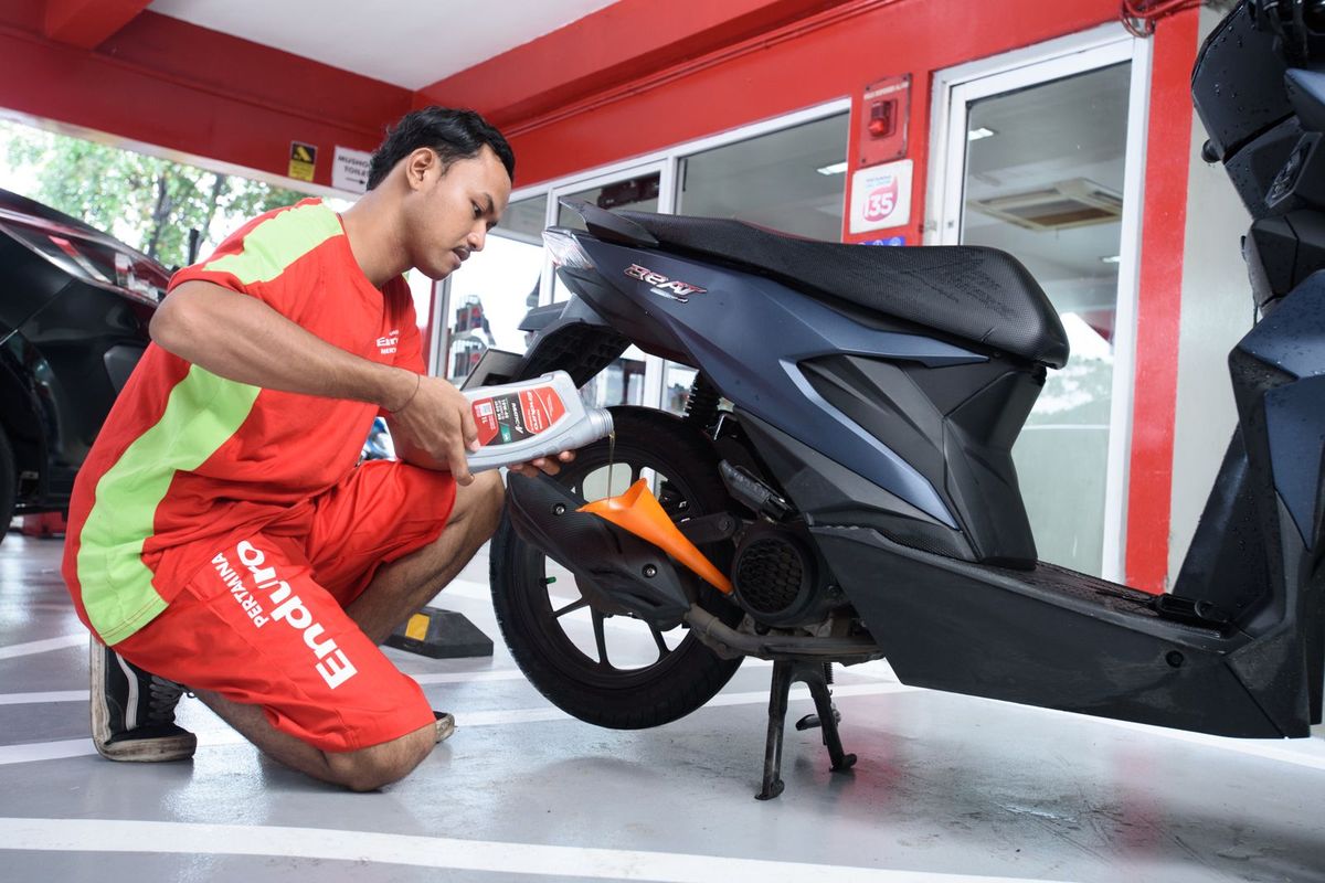 Gampang Banget! Beli Oli Pertamina Asli Secara Online di E-Commerce Favoritmu