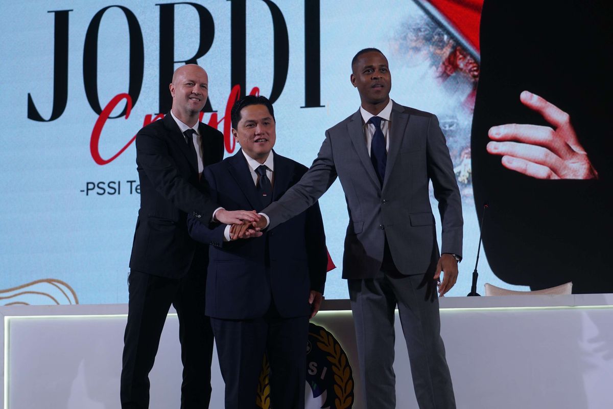 Alex Pastoor Bongkar Kepergian Jordi Cruyff dan Alexander Zwiers