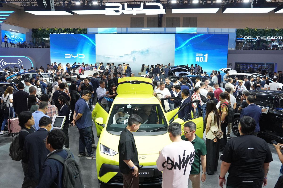 Terbaru! Daftar Harga Mobil Listrik di Indonesia Oktober 2025 – Cek Sekarang!