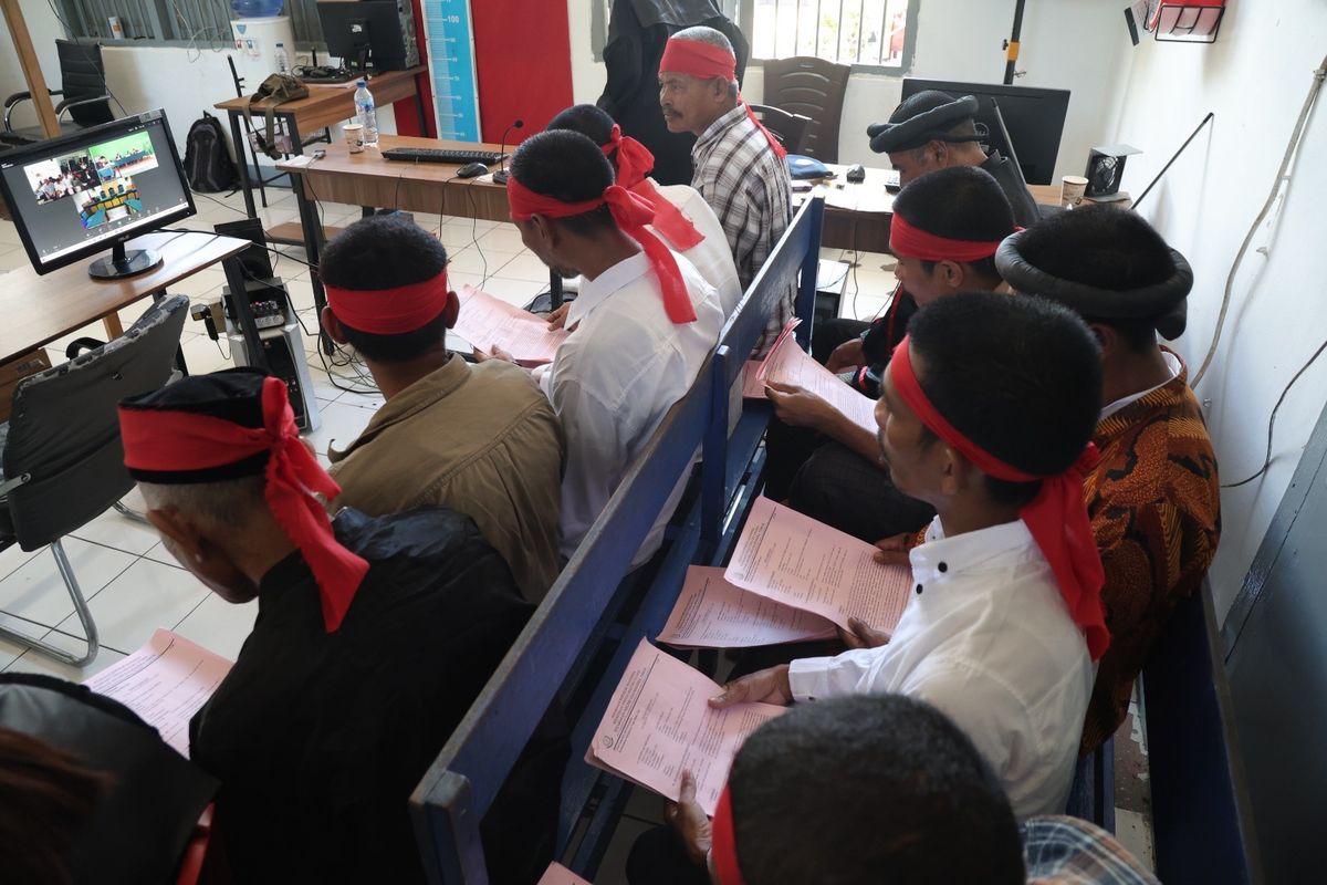 Ketika Negara Abai Lindungi HAM Masyarakat Adat