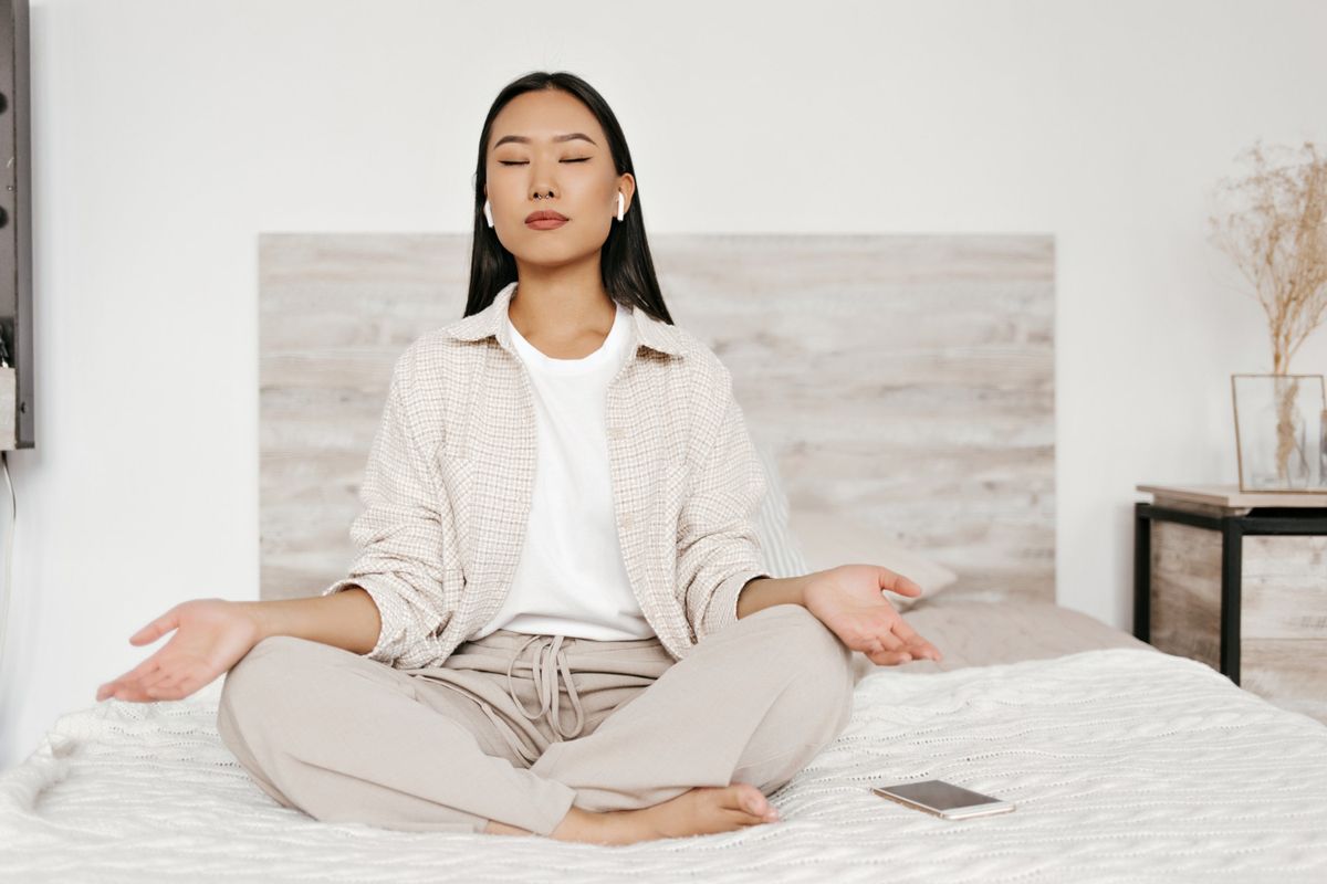 5 Teknik Meditasi Pagi Ampuh Redakan Stres, No 3 Paling Mudah Dicoba!