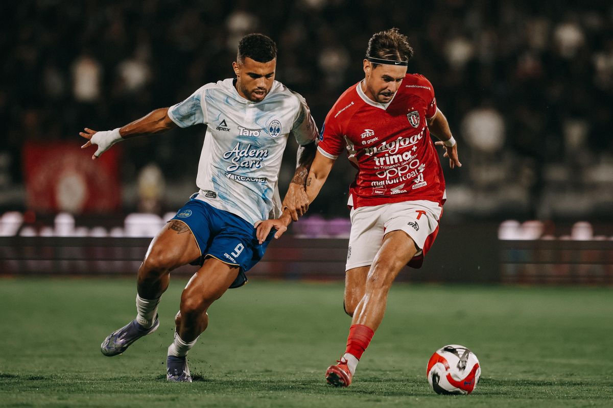 Anton Comeback Kuat di PSIM vs Persik, Van Gastel Yakin Raih Kemenangan?