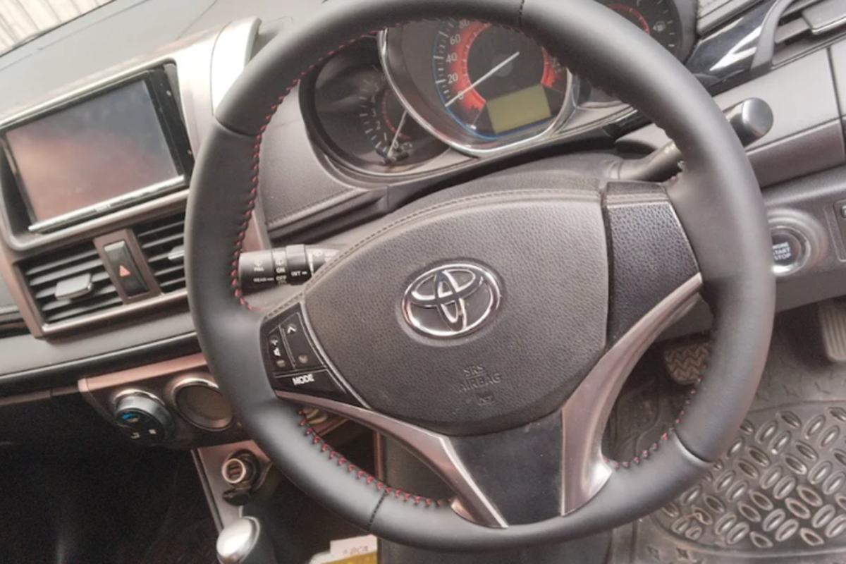 Solusi Nyaman Berkendara yang Juga Mempercantik Interior Mobil