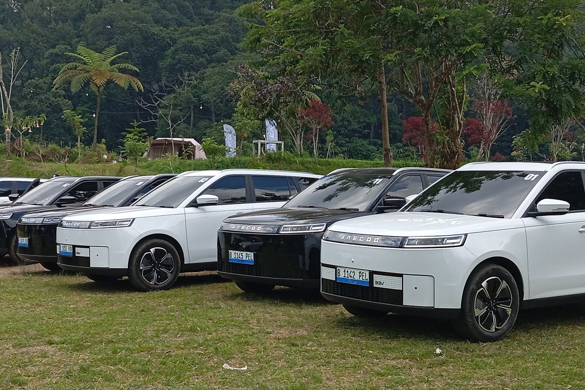 5 Perbedaan Mencolok Jaecoo J5 EV vs Omoda E5 Meski Pakai Platform Sama