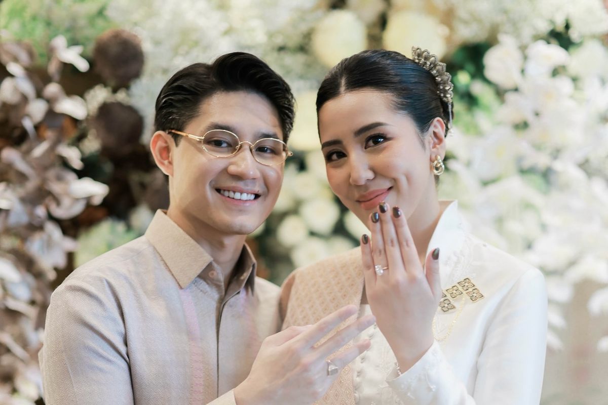 7 Momen Lamaran Romantis Teuku Rassya & Cleantha Islan dengan Nuansa Pastel yang Memikat