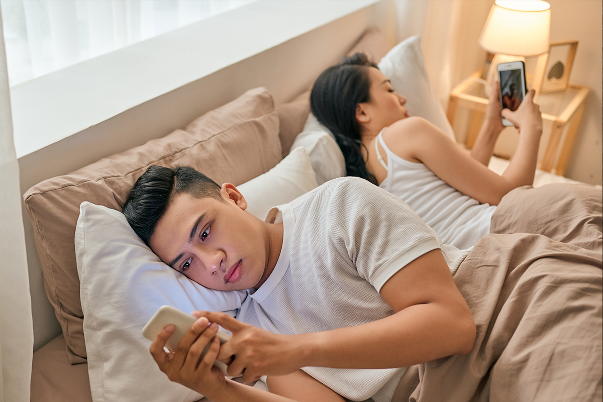 Mimpi Selingkuh atau Diselingkuhi? Ternyata Ini Makna Psikologisnya!